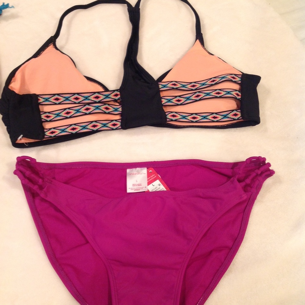 bikini bundle - Picture 2 of 6